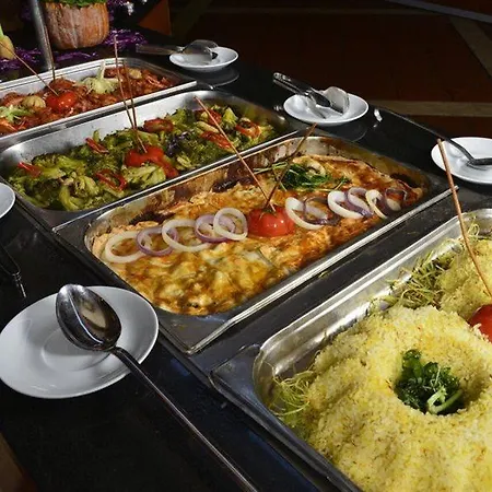 Hotel Corona 3* سفيتي فلاس