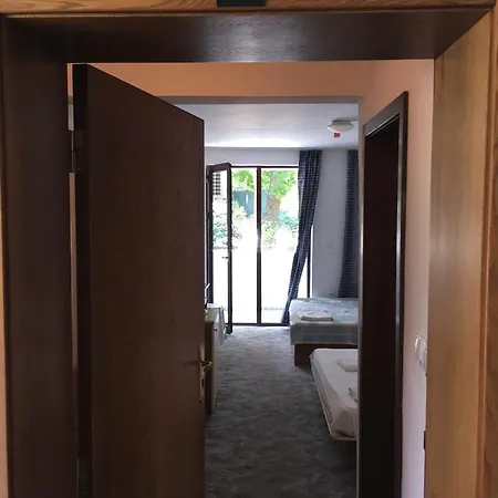 Hotel Hotel Corona